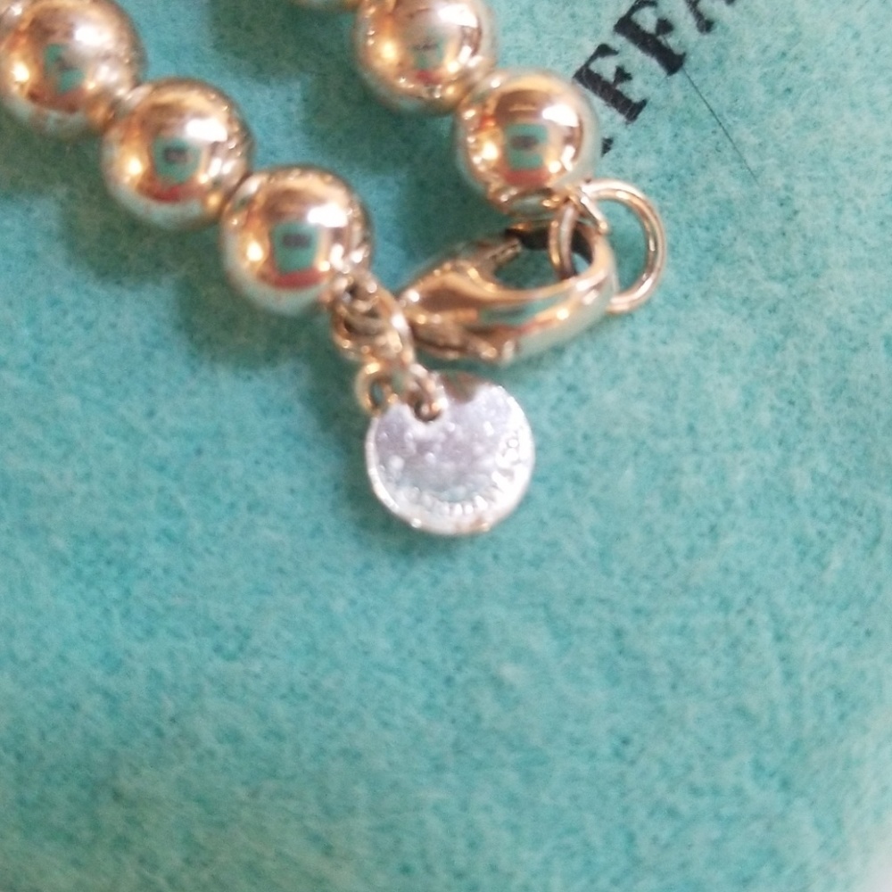 TIFFANY HARDWEAR
Graduated Ball Necklace - Picture 2 of 2